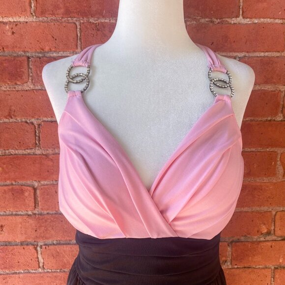 bubble hem party dress - Picture 3 of 9